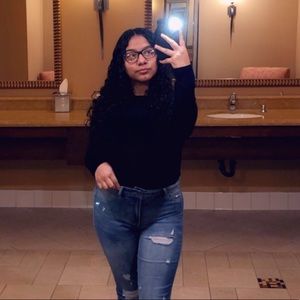 Meet your Posher, Dajayra